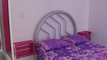 Orquideas Hostel Cancun Bagian luar foto