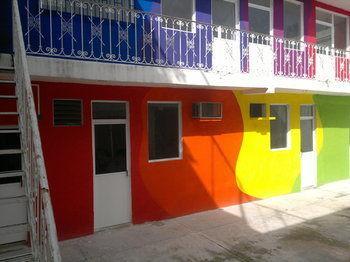 Orquideas Hostel Cancun Bagian luar foto